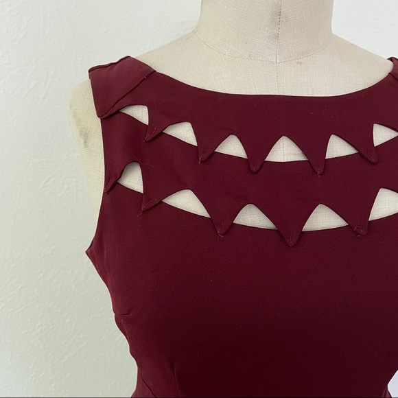 Lulu’s Dress - Picture 2 of 6